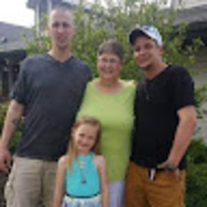 Meet your Posher, Paula